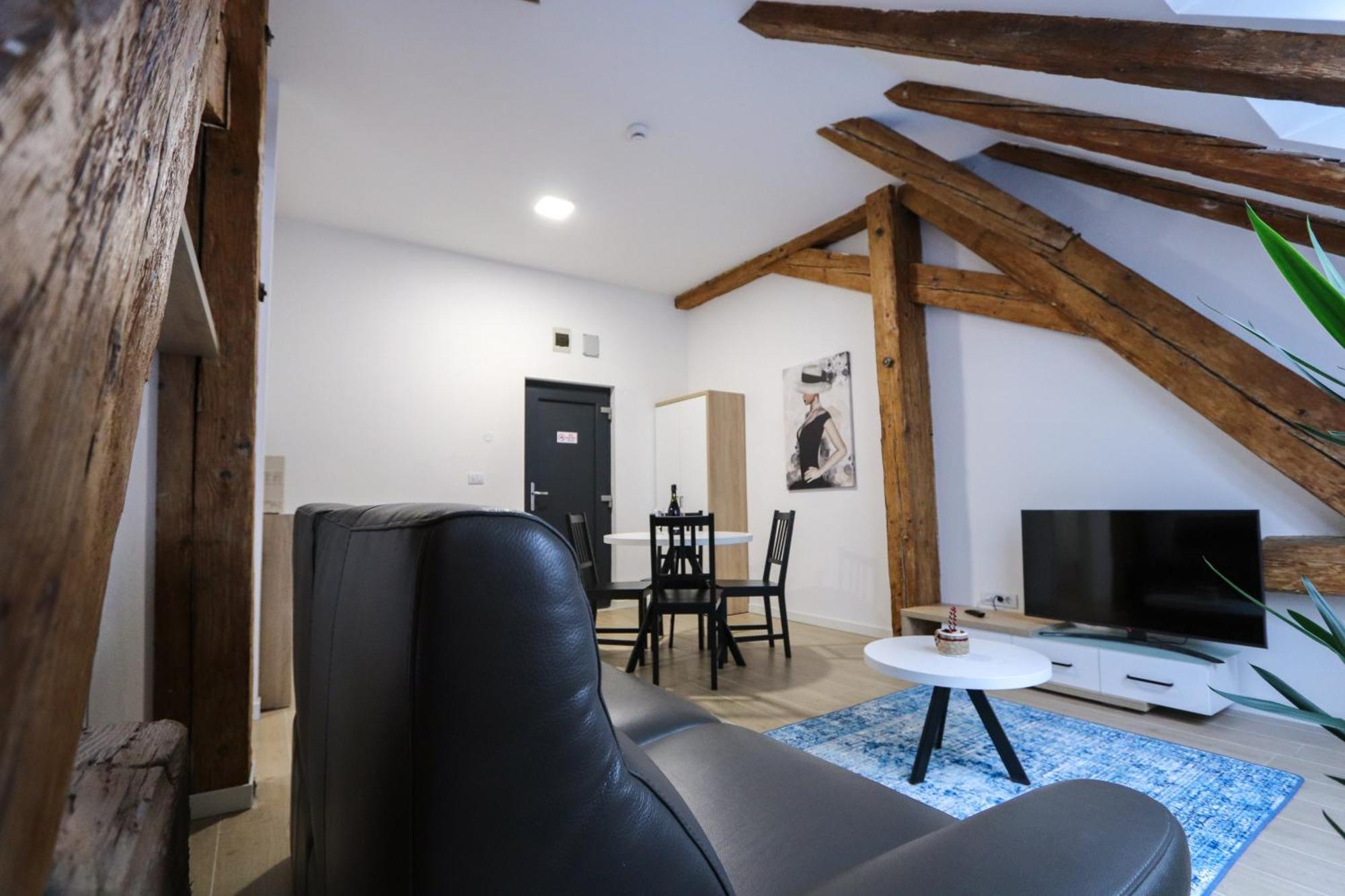 Ferienwohnung Palatul Lugoj Exterior foto